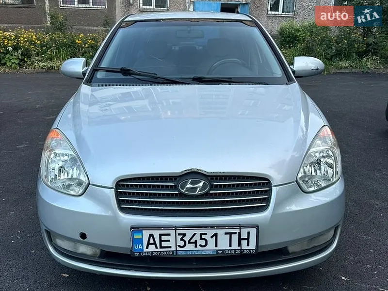 Hyundai Accent