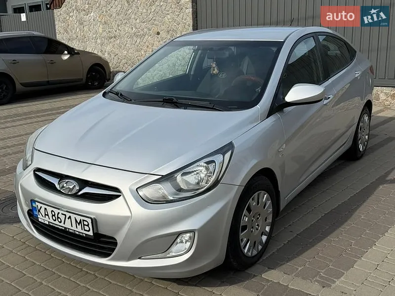 Hyundai Accent