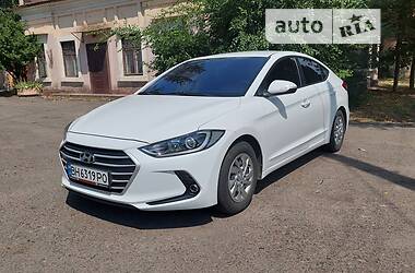 Hyundai Avante  2017