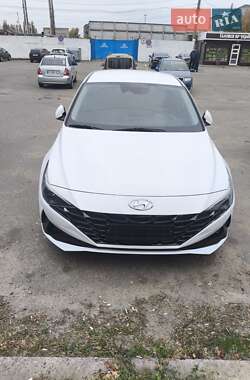 Hyundai Avante 2020