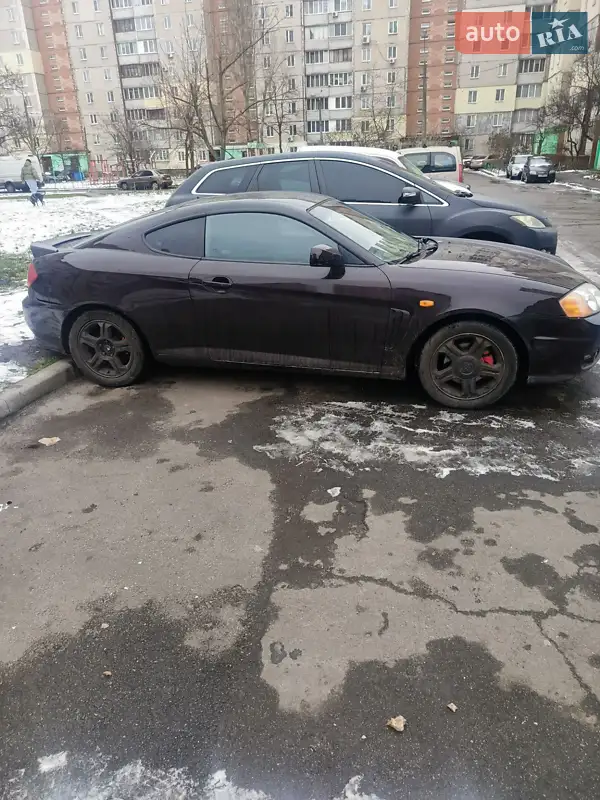 Hyundai Coupe