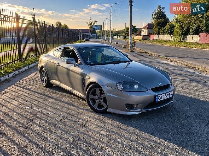 Hyundai Coupe