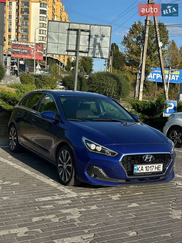 Hyundai Elantra GT