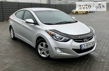 Hyundai Elantra  2015