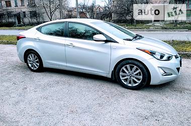 Hyundai Elantra  2015