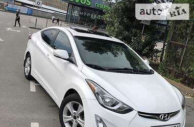 Hyundai Elantra  2015