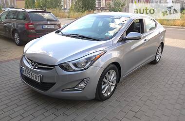 Hyundai Elantra SE 2015