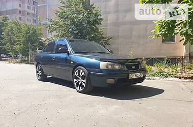 Hyundai Elantra xd j3 2002