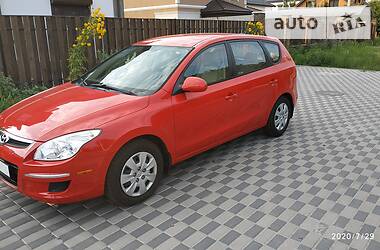 Hyundai Elantra Touring 2010