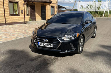 Hyundai Elantra  2016