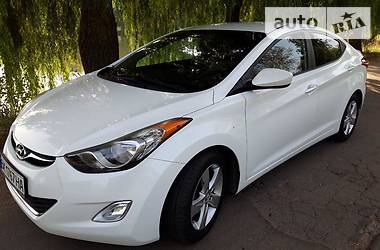 Hyundai Elantra Limited 2012