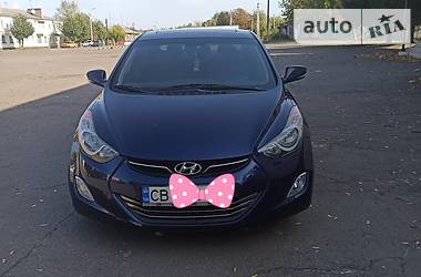 Hyundai Elantra  2013