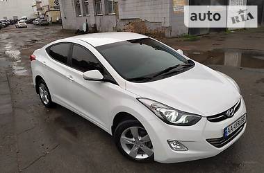 Hyundai Elantra GLS 2013