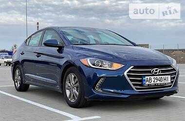 Hyundai Elantra  2016