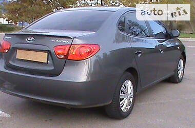 Hyundai Elantra  2008