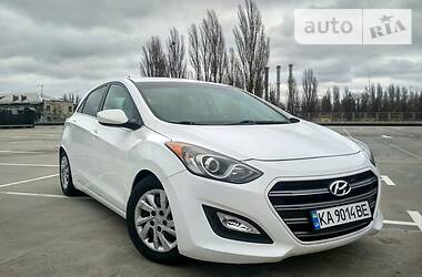 Hyundai Elantra gt  2015