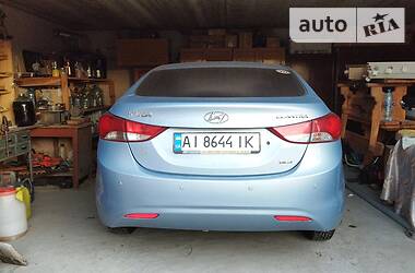 Hyundai Elantra GLS 2013