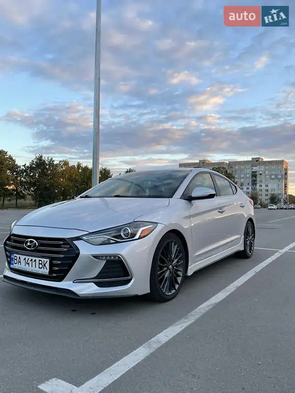 Hyundai Elantra