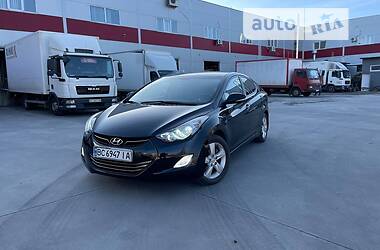 Hyundai Elantra GLS 2012