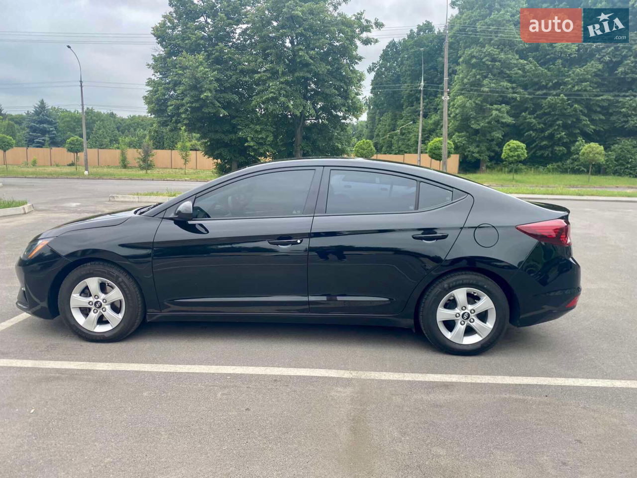 2019 Hyundai Elantra - мініатюра 3