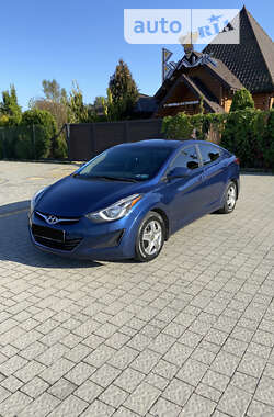 Hyundai Elantra 2015
