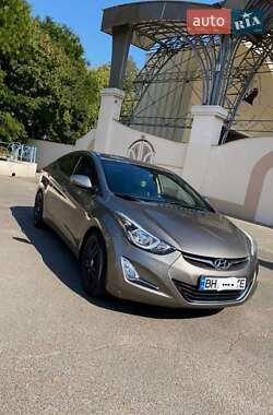 Hyundai Elantra  2014