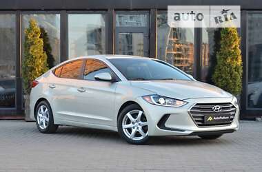 Hyundai Elantra  2016