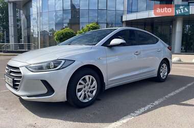 Hyundai Elantra  2016