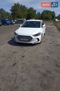Hyundai Elantra  2017