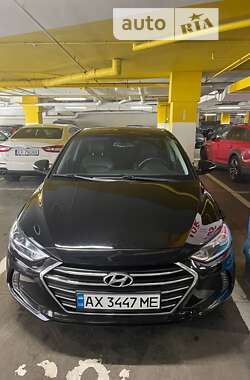 Hyundai Elantra  2016