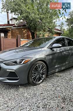Hyundai Elantra  2016