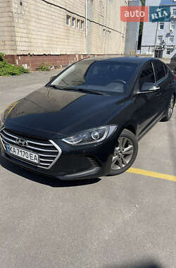 Hyundai Elantra 2017