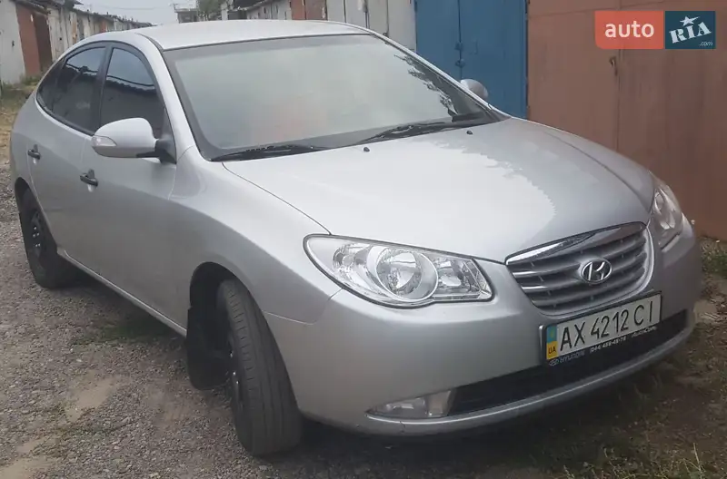 Hyundai Elantra 2010