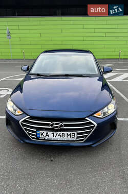 Hyundai Elantra 2018