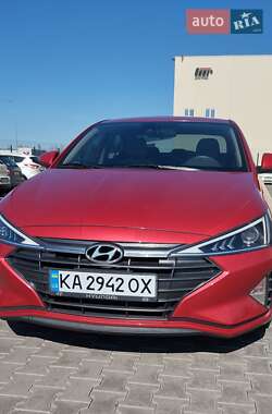 Hyundai Elantra 2020