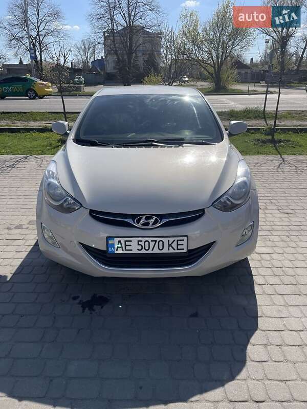 Универсал Hyundai Elantra