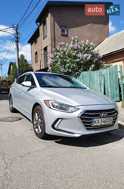Hyundai Elantra 2018