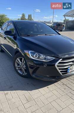 Hyundai Elantra  2016
