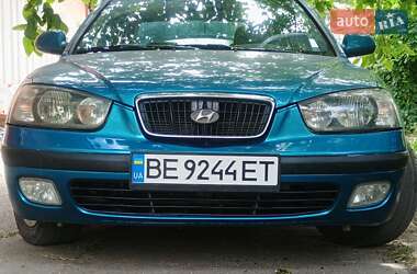 Hyundai Elantra  2000