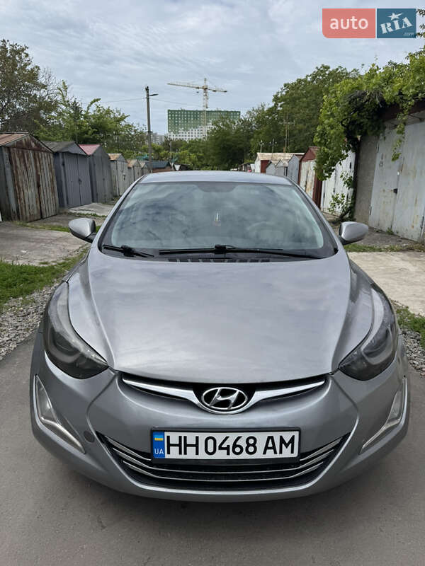 Hyundai Elantra