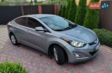 Hyundai Elantra  2015