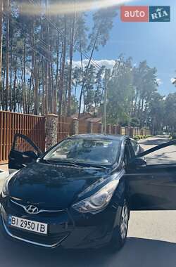 Hyundai Elantra 2011