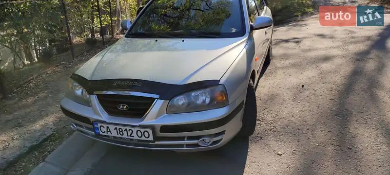 Hyundai Elantra 2011