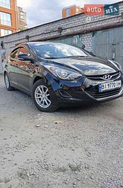 Hyundai Elantra 2012