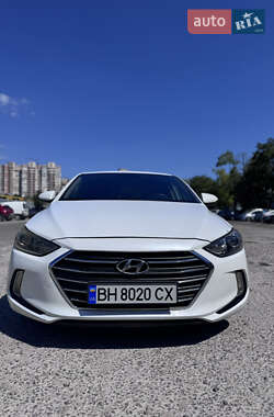 Hyundai Elantra  2016