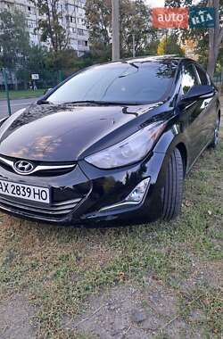 Hyundai Elantra  2014