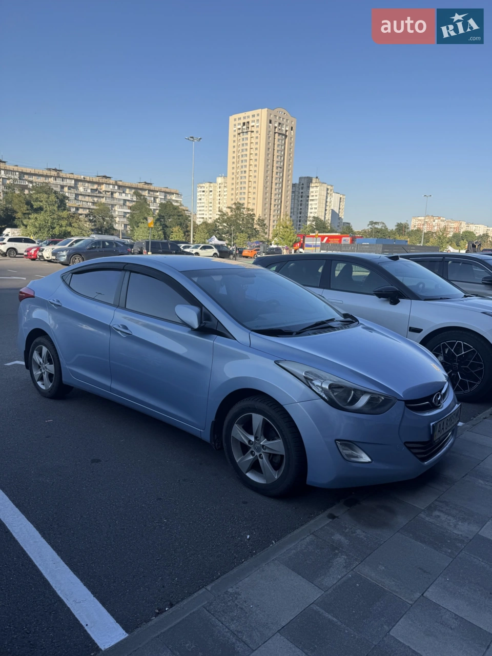 2013 Hyundai Elantra - фото 1