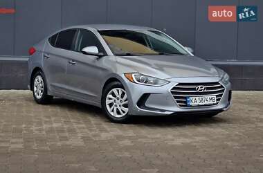 Hyundai Elantra  2016