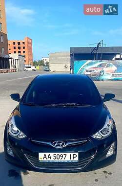 Hyundai Elantra  2015