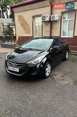 Hyundai Elantra 2013